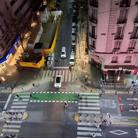 ブエノスアイレス4 Ventanales Sobre La Avenida Corrientesアパートメント エクステリア 写真