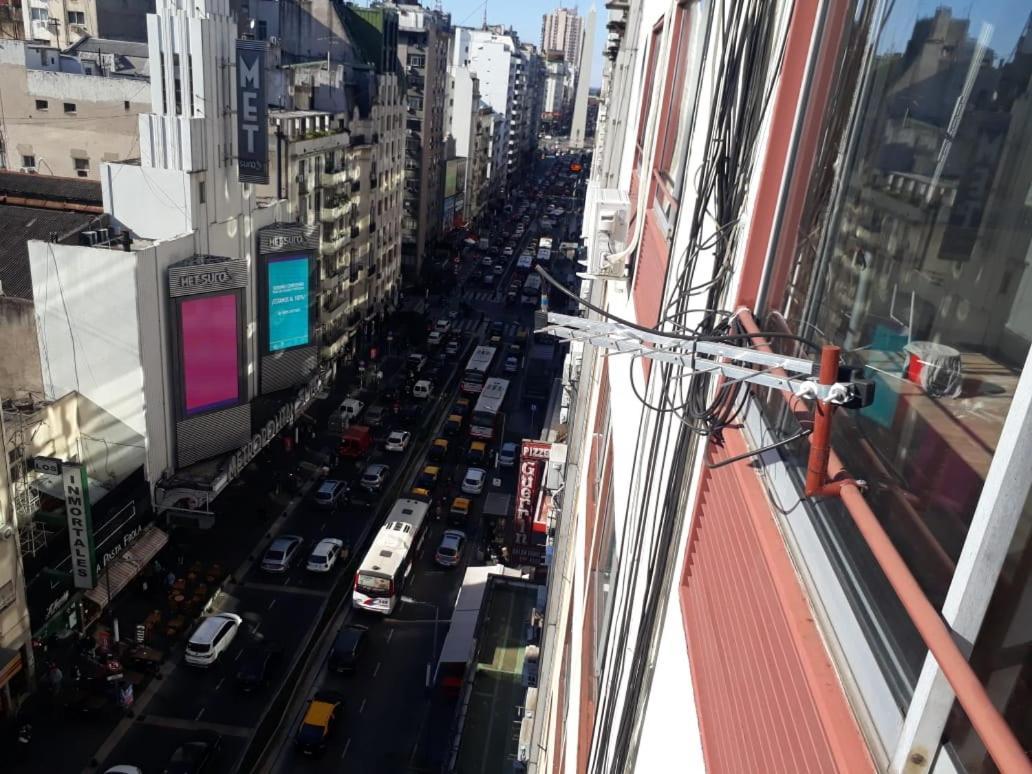 ブエノスアイレス4 Ventanales Sobre La Avenida Corrientesアパートメント エクステリア 写真